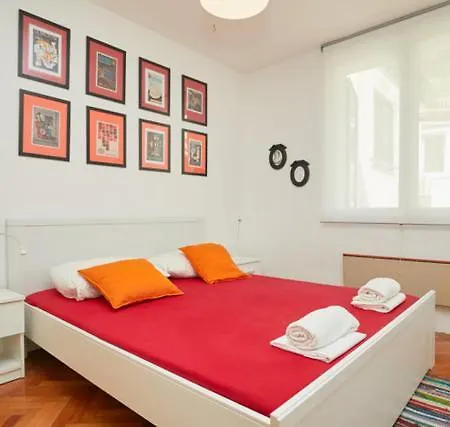 Sea & The دوبروفينك