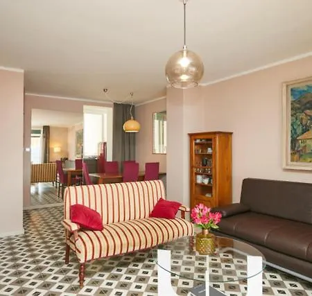 Apartman Sea & The *